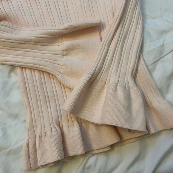 Vivetta Off-Shoulder Pink Ruffle Sweater - Picture 7 of 7